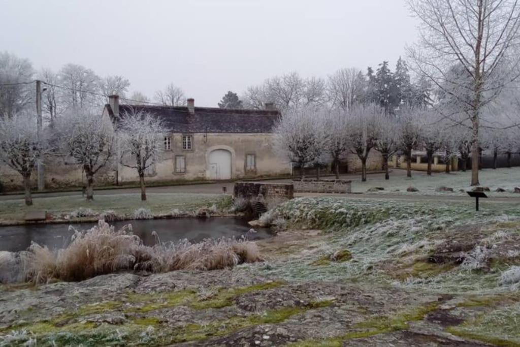 Superbe Appartement Dans Charmant Corps De Ferme Acheres-la-Foret Bagian luar foto